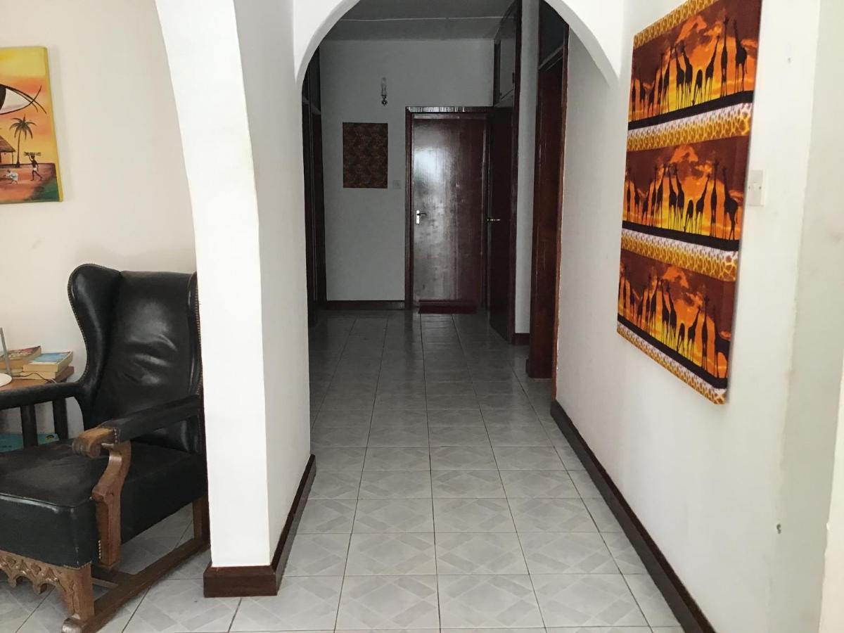 Anns Guesthouse BakauGambia Bagian luar foto