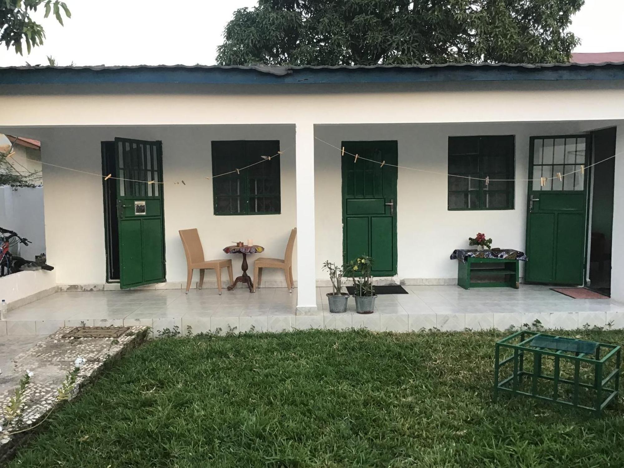 Anns Guesthouse BakauGambia Bagian luar foto