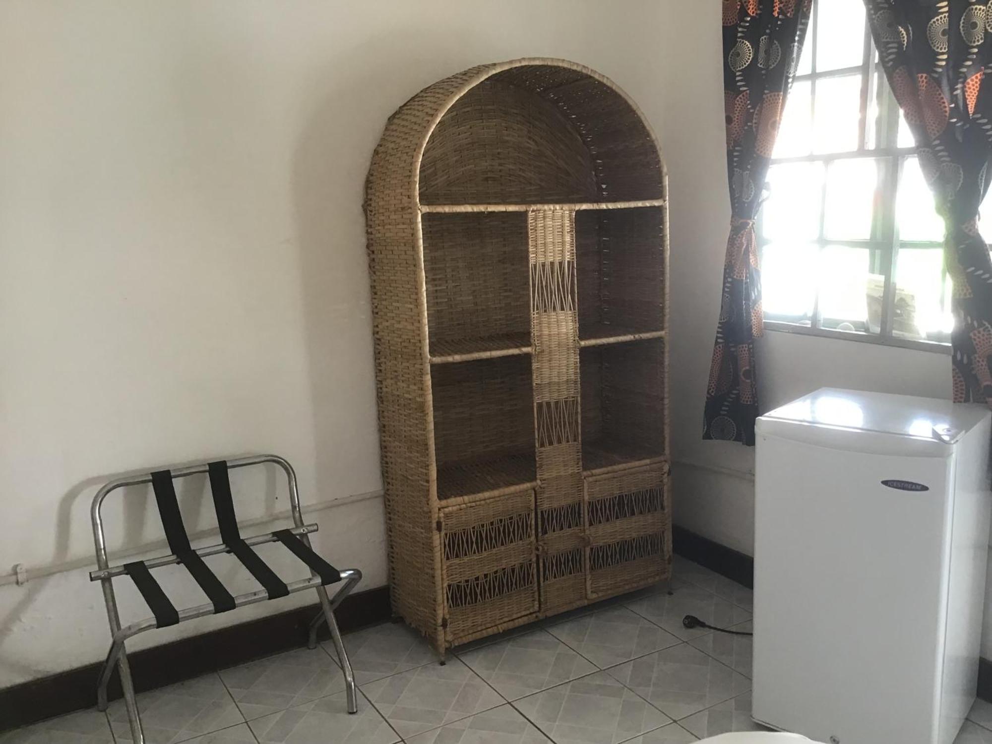 Anns Guesthouse BakauGambia Bagian luar foto