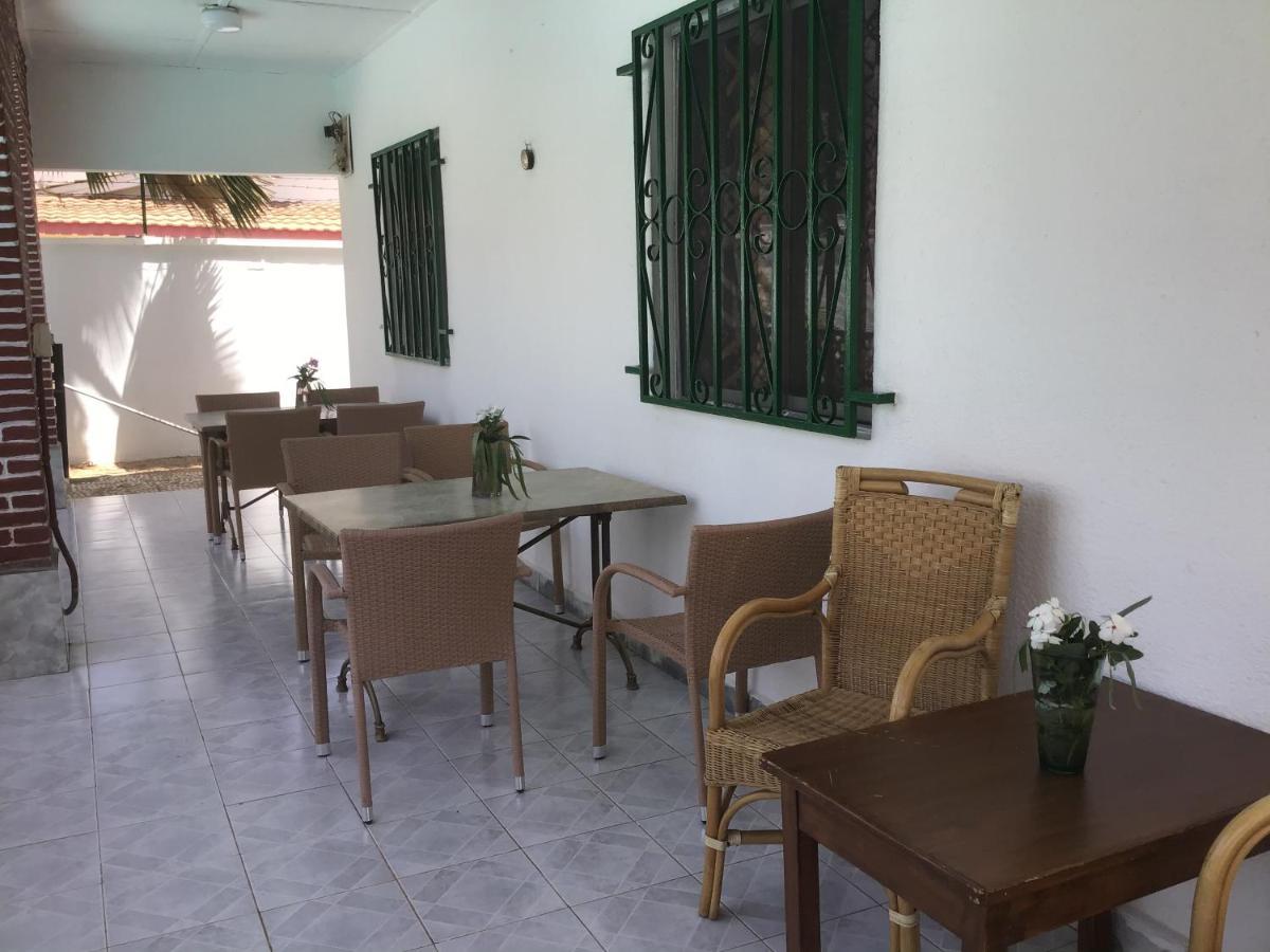 Anns Guesthouse BakauGambia Bagian luar foto