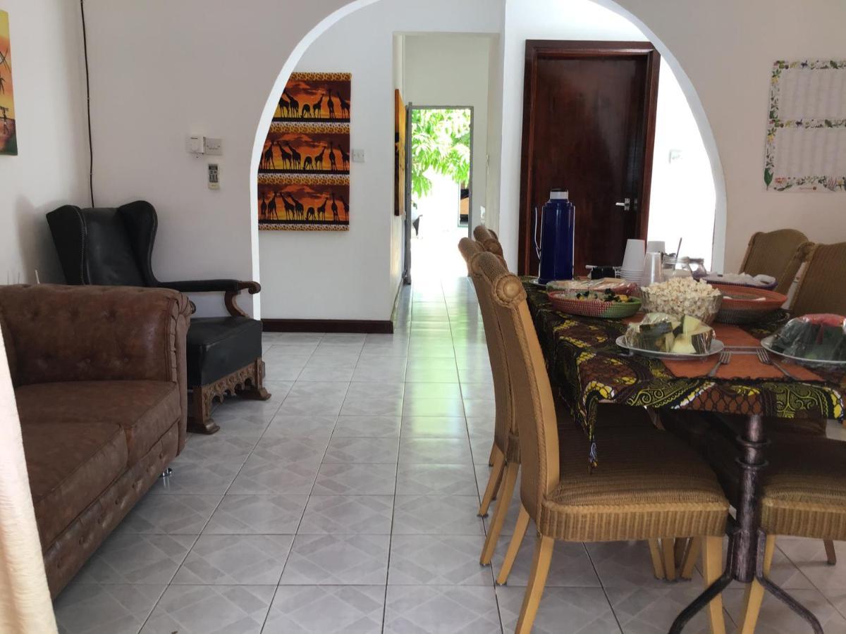 Anns Guesthouse BakauGambia Bagian luar foto